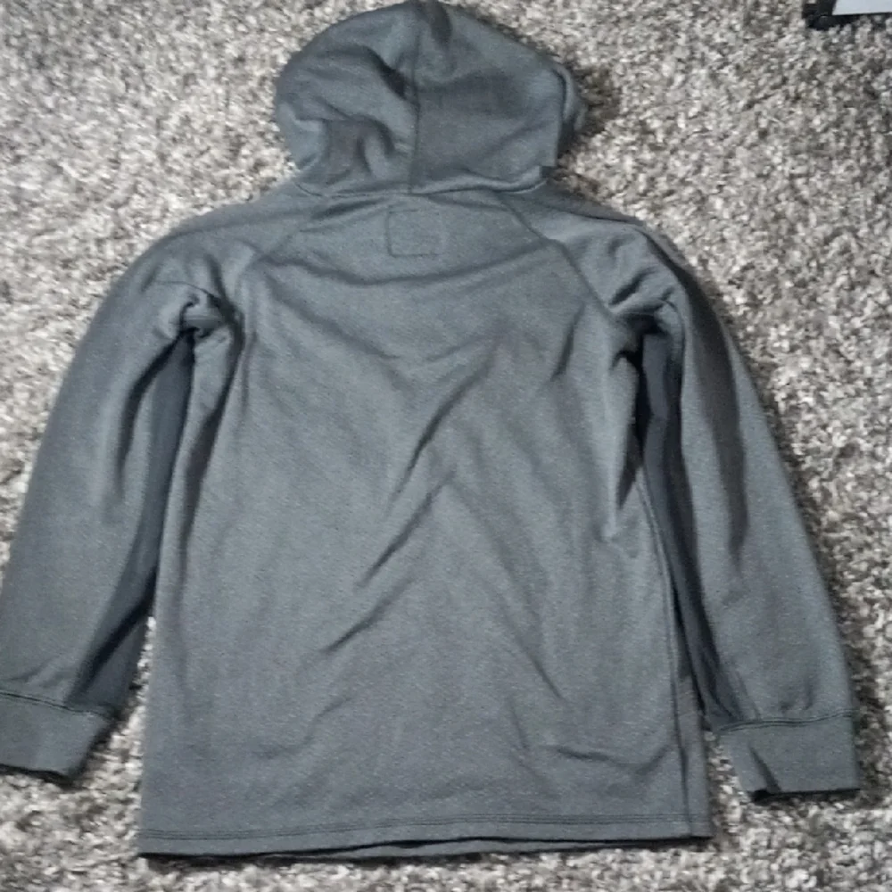 OshKosh Bgosh stylish gray